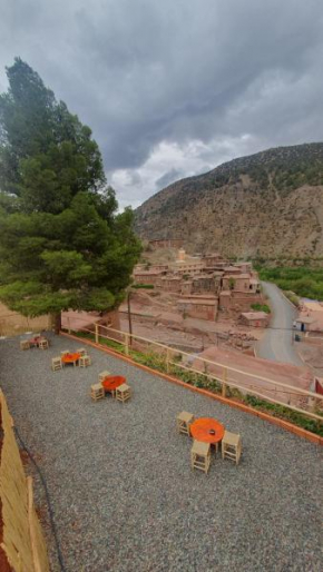 Tayda Guest House